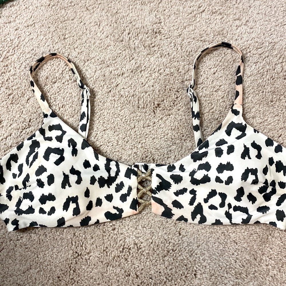 Leopard bikini top